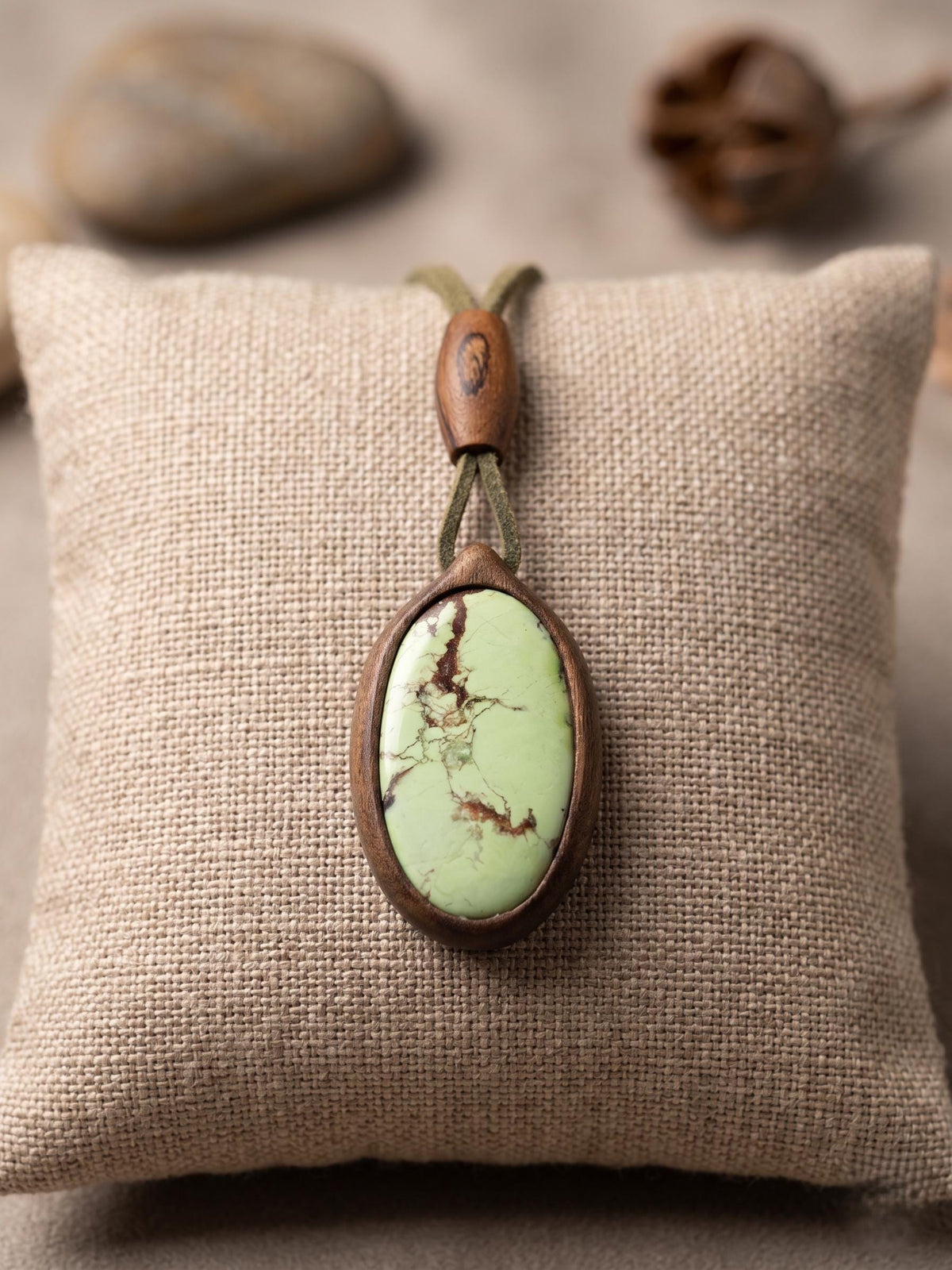 Natural stone necklace
